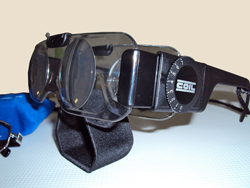 Telescopio Binocular regulable COIL 2X